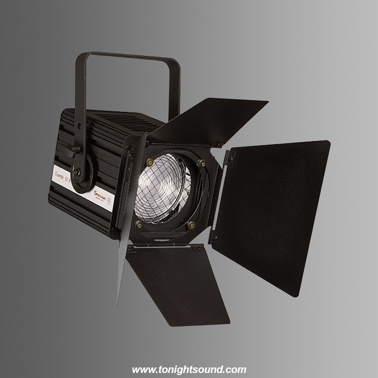 Location Fresnel PC 1kW SPOTLIGHT